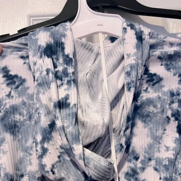 Sunset Sky Kids Blue Tie-Dye Matching Joggers and Hoodie Set - Picture 4 of 5